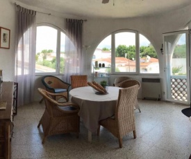 Apartament al centre Empuriabrava amb pàrquing A1