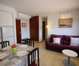 Cozy Apartment in Roses Spain, 50 m from Beach