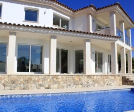 Sant Antoni de Calonge Villa Sleeps 10 Pool Air Con