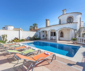 Elite Villa in Empuriabrava Spain with Private Pool