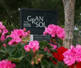 Gran Sol Hotel