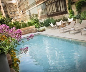 Alexandra Barcelona Hotel, Curio Collection by Hilton