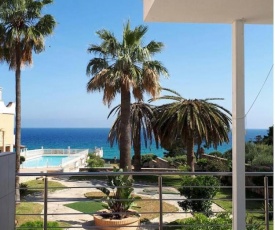 Apartment with 2 bedrooms in Tarragona with wonderful sea view shared pool furnished garden 250 m from the beach