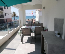 appartement neuf bord de mer Roses Espagne