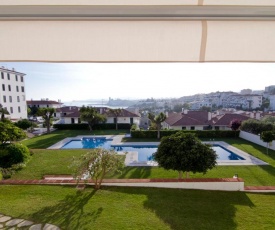 Apartamento Balmins, acogedor que consta de terraza con hermosas vistas a la piscina al aire libre- Pet Friendly by GLOBALSITGES