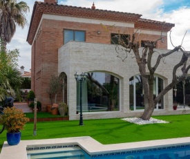 MAGNIFICA CASA A PIE DEL MAR CON PISCINA INDIVIDAL