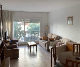 Apartamento Cambrilsfornia