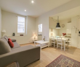 Welcoming Renovated Apartments in Gràcia