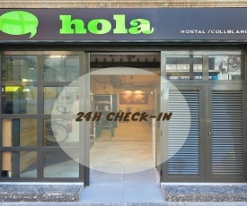 Hola Hostal Collblanc