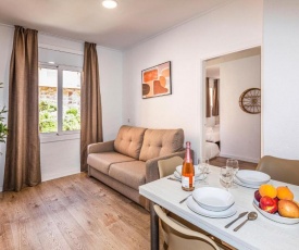 Stunning apartment in Lloret de Mar with WiFi and 2 Bedrooms