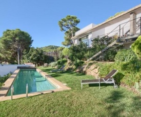 Begur Villa Sleeps 6 Pool Air Con WiFi