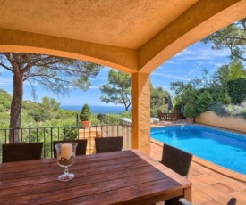 Begur Villa Sleeps 6 Pool WiFi