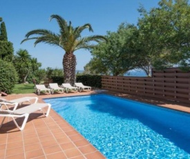 Begur Villa Sleeps 6 Pool WiFi