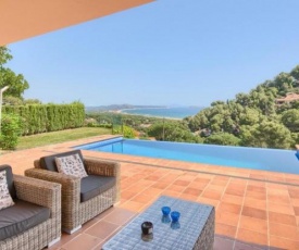 Begur Villa Sleeps 8 Pool WiFi T802309