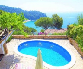 Vacances & Villas Lloret - Villa Mediterrania