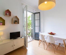 Cozy Flat With Unbeatable Views to Sagrada Familia