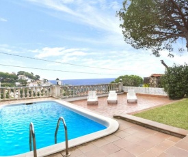 Villa - 3 Bedrooms with Pool and Sea views - 04658