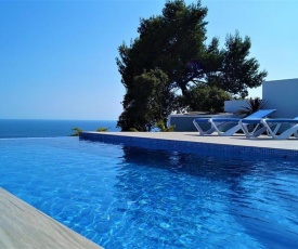 Villa - 3 Bedrooms with Pool and WiFi - 07928