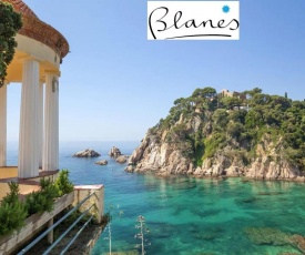 Apartment with one bedroom in Blanes with wonderful city view furnished terrace and WiFi 100 m from the beach