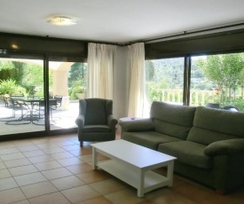 Villa - 4 Bedrooms with Pool - 04649