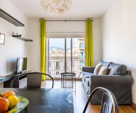 FridaysFlats 3 Bedroom w Terrace Sagrada Familla views