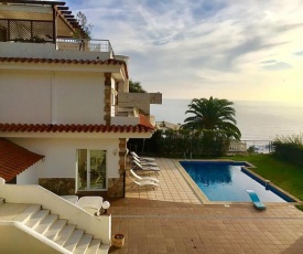 Villa - 6 Bedrooms with Pool and Sea views - 08020