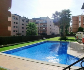 Apartment - 2 Bedrooms with Pool - 04289