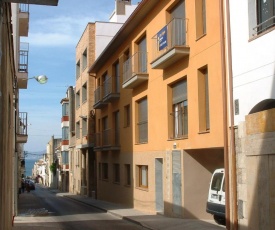 Apartamentos Mestral