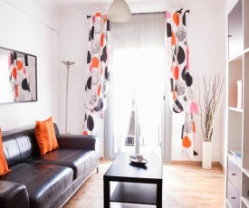 Po Colorful and bright apartment