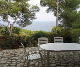 Calella de Palafrugell Apartment Sleeps 4 Pool