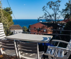 Calella de Palafrugell Apartment Sleeps 4 Pool