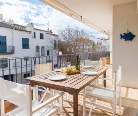 Calella de Palafrugell Apartment Sleeps 4 T747547