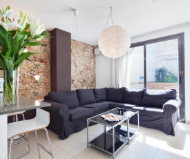 Inside Barcelona Apartments Sants