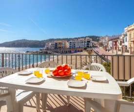 Calella de Palafrugell Apartment Sleeps 5