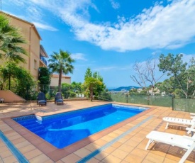 Villa in Lloret de Mar Sleeps 8 includes Swimming pool and Free WiFi 4