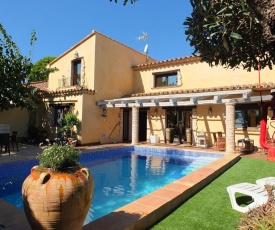 Villa Tranquila a charming 4bedroom villa with air-conditioning & private swimming pool