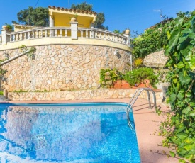 Lloret de Mar Villa Sleeps 10