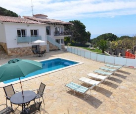 Lloret de Mar Villa Sleeps 10 Pool Air Con WiFi