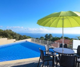 Lloret de Mar Villa Sleeps 11 Pool WiFi