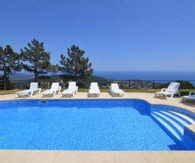 Lloret de Mar Villa Sleeps 18 Pool WiFi