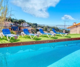 Lloret de Mar Villa Sleeps 6 Pool WiFi