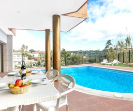 Lloret de Mar Villa Sleeps 8