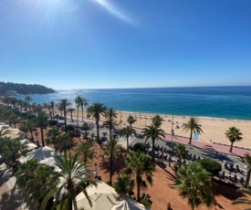 Mediterranean apartment in Lloret de Mar next to the Sea