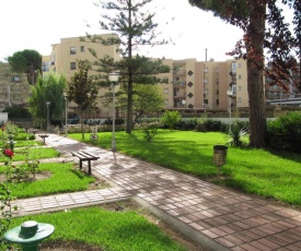 Apartamentos Hesperia / Alfonso I Palmyra