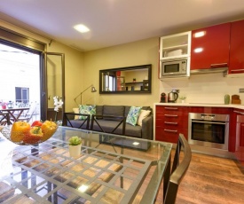 RamblasRentals Cozy Renovated 2BR with Balcony Lift 20M Rambla - Parking - Wifi