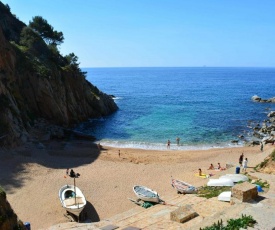 Apartamentos Nautic wifi gratis a 150 metros de la playa de Tossa de Mar