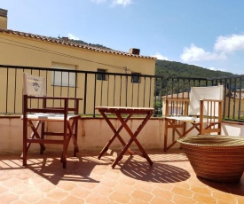 Roca Rubia 3 - nice views spacious duplex w great terrace in calm street