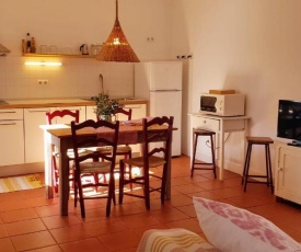 Tamariu 2 - Duplex with garden 50m from the beach free wifi!