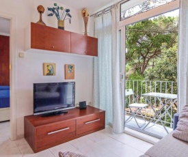 Two-Bedroom Apartment in Tamariu