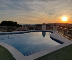 Apartamento Torredembarra. Piscina y parking. Costa Daurada